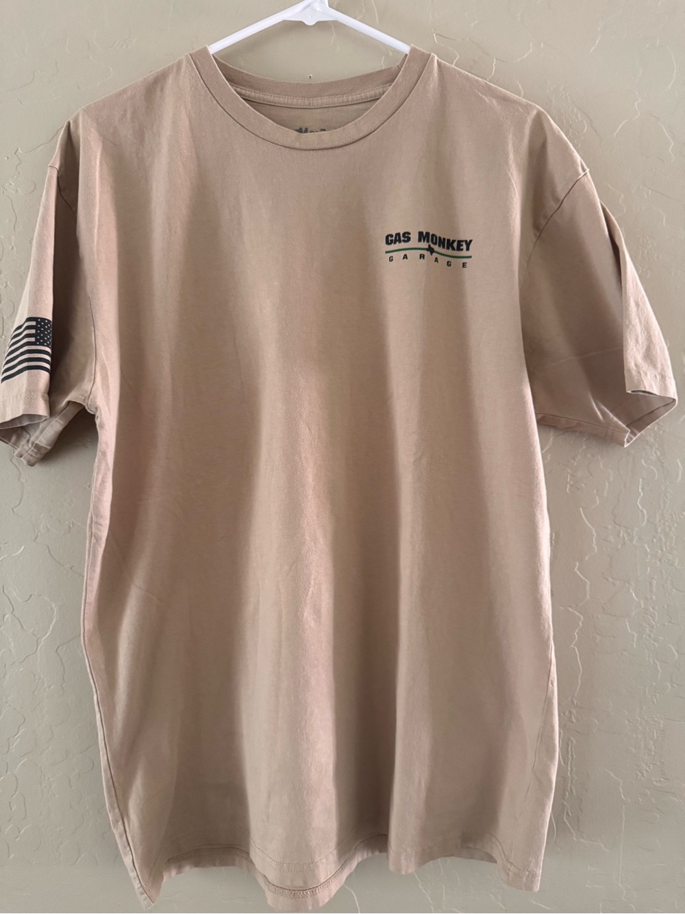 Gas Monkey Short Sleeve Crewneck Tee in Tan